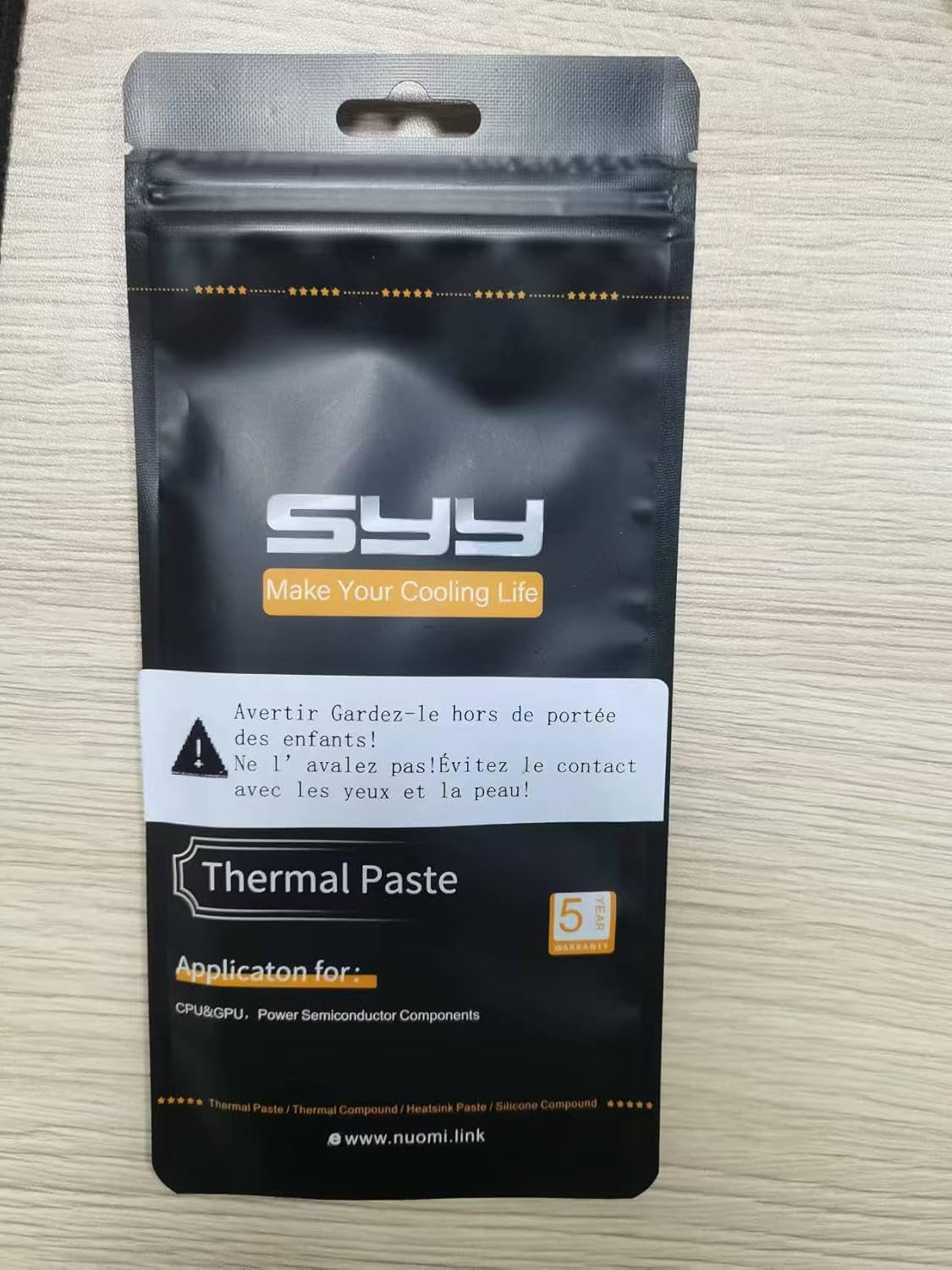 Thermal Paste,  2 Grams CPU Paste Thermal Compound Paste Heatsink for Ic/Processor/Cpu/All Coolers, 15.7W/M.K Carbon Based High Performance, Thermal Interface Material, CPU Thermal Paste
